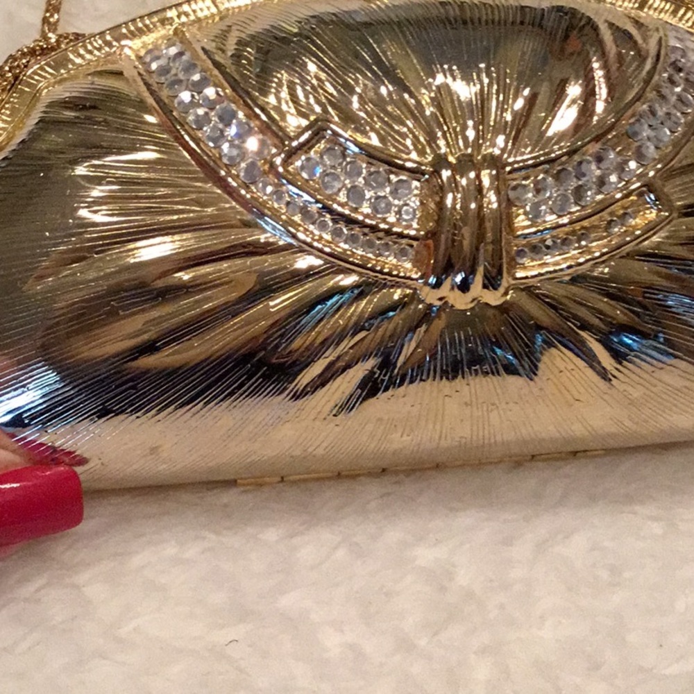 Stunning Gold Metal Evening Bag w/ Crystals